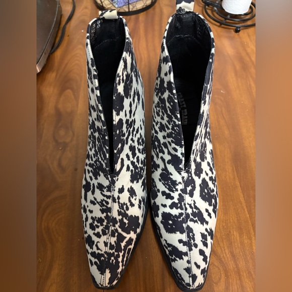 Cow Print Ankle Booties - Picture 1 of 4